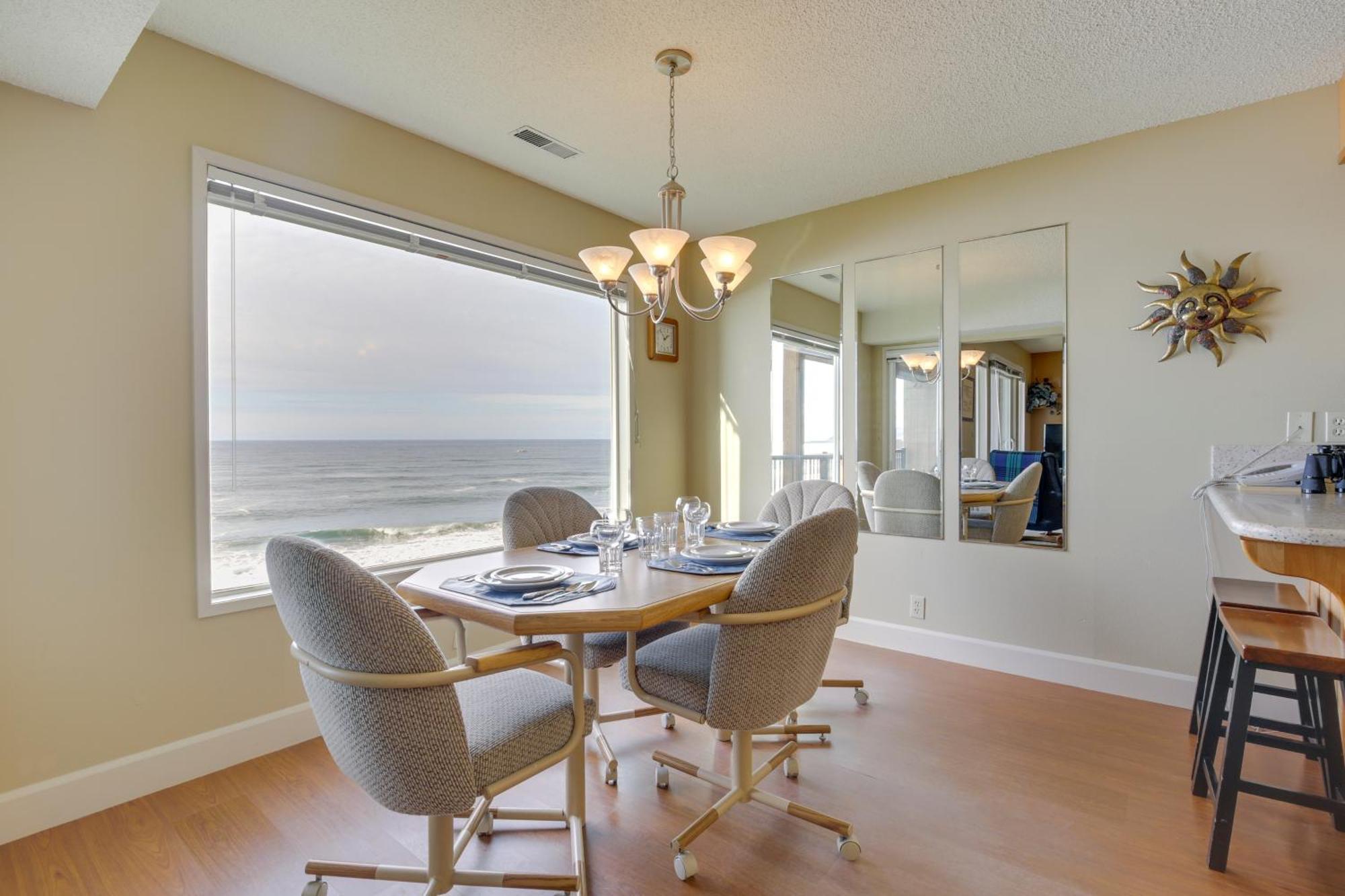 Comfortable Lincoln City Condo With Patio And Views! Ngoại thất bức ảnh